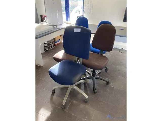 5 typistenstoelen - afbeelding 1 van  5