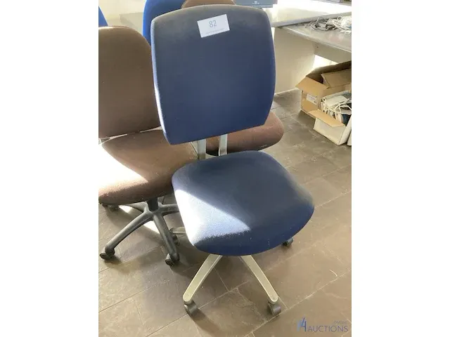 5 typistenstoelen - afbeelding 5 van  5
