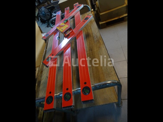 5 waterpassen - afbeelding 1 van  5