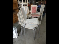5 witte stoelen - afbeelding 2 van  2