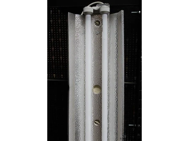 5 x dubbele tl armaturen met tl lampen - afbeelding 1 van  2