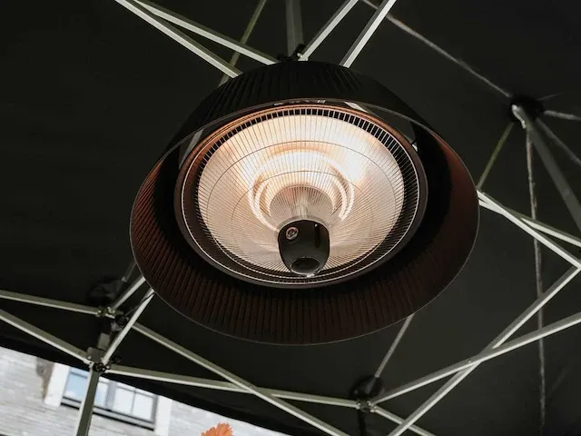 5 x hangende elektrische terrasverwarmer met kap - zwart - afbeelding 8 van  9