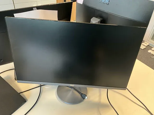 5 x lcd monitor/scherm aoc type model 270lm00043 - afbeelding 2 van  4