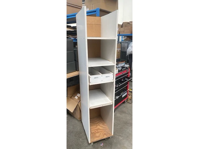 5 x magazijnkasten - hoogte : +/- 180 cm. breedte : 38 cm. diepte : 50 cm. - afbeelding 1 van  6