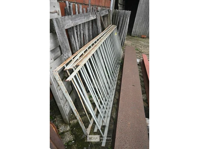 5 x metalen balustrade - afbeelding 4 van  4