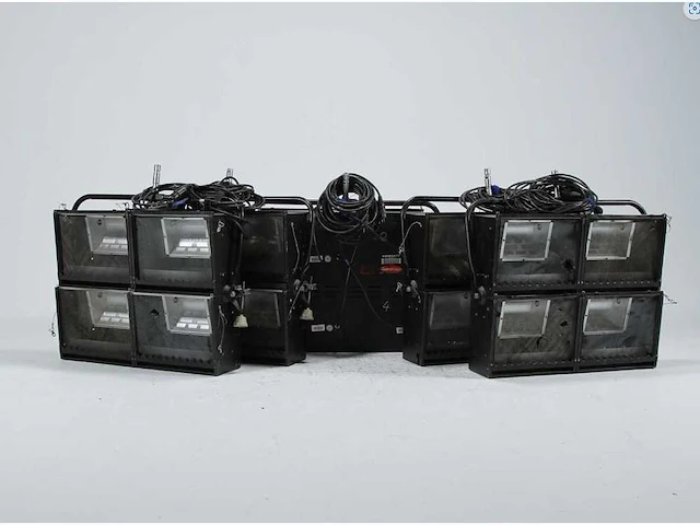 5 x strand lighting iris 4 4x1250w - afbeelding 1 van  3