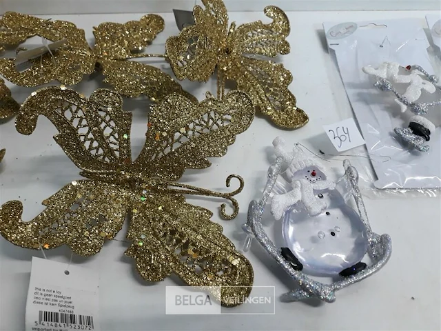 5 x vlinder 14 cm goud met clip + 3 x sneeuwman 12 cm - afbeelding 3 van  3