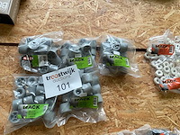 5 zakken met grijze deurstoppen - afbeelding 1 van  4