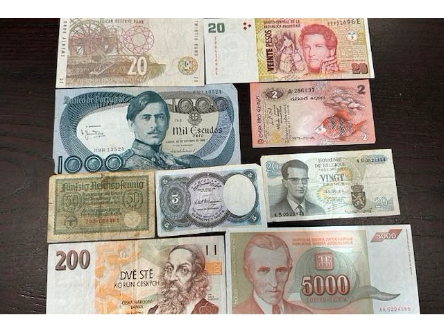 50 bankbiljetten diverse - afbeelding 3 van  3