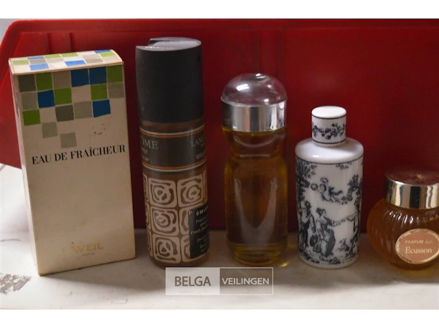 ±50 div soorten klassieke parfums - afbeelding 2 van  6
