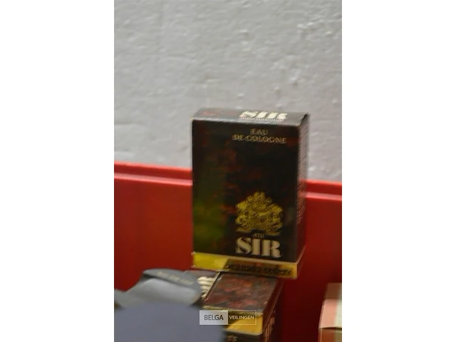 ±50 div soorten klassieke parfums - afbeelding 5 van  6