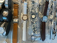 50 diverse horloges rodania en olivier strelli - afbeelding 12 van  15