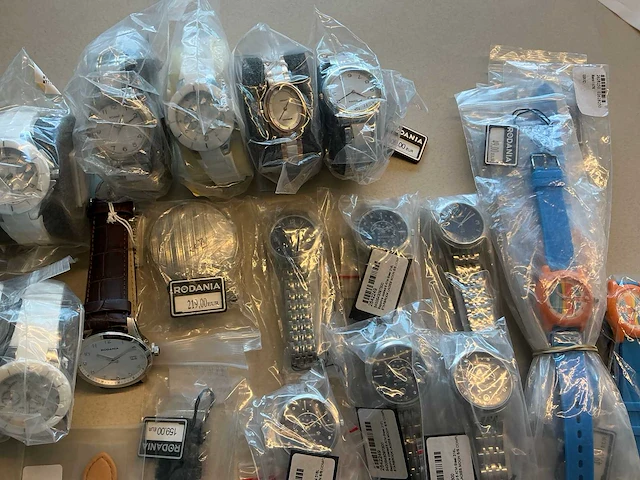 50 diverse horloges rodania - afbeelding 19 van  20