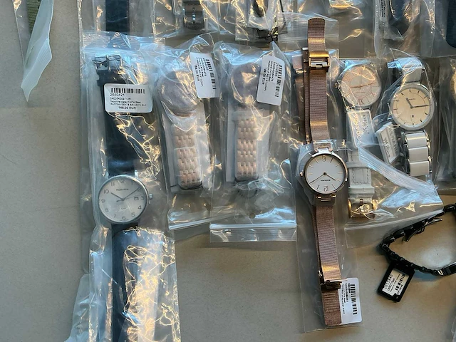 50 diverse horloges rodania - afbeelding 10 van  24