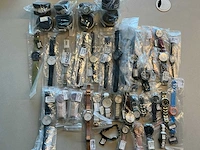 50 diverse horloges rodania - afbeelding 1 van  24