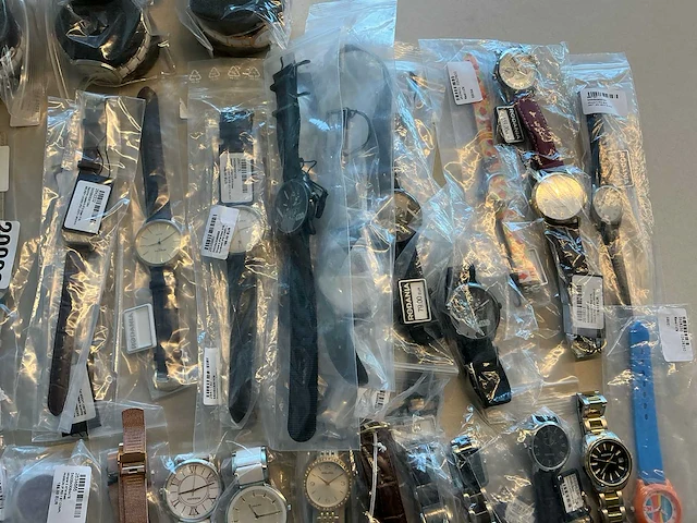50 diverse horloges rodania - afbeelding 19 van  24