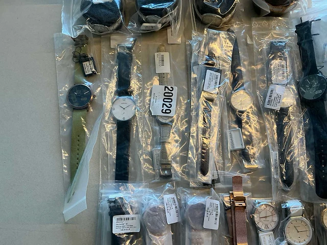 50 diverse horloges rodania - afbeelding 20 van  24