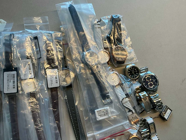 50 diverse horloges rodania - afbeelding 10 van  15