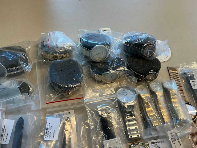 50 diverse horloges rodania - afbeelding 9 van  15