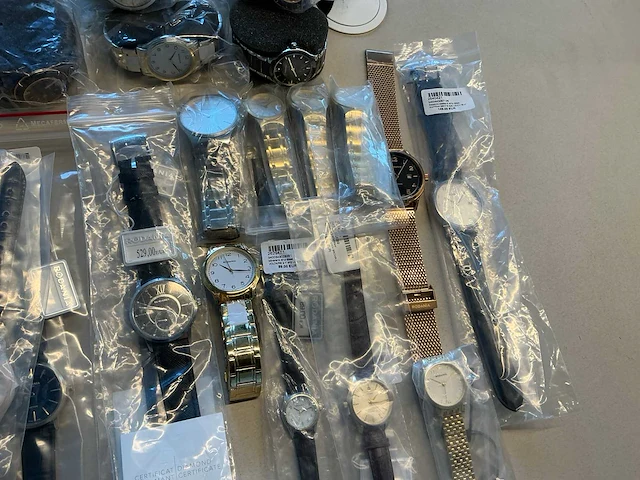 50 diverse horloges rodania - afbeelding 10 van  15