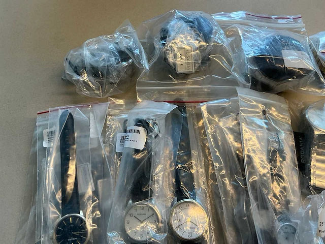 50 diverse horloges rodania - afbeelding 9 van  15