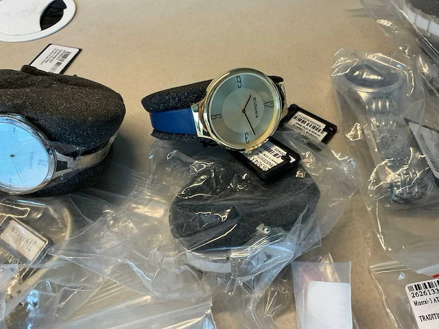 50 diverse horloges rodania - afbeelding 8 van  27