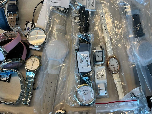 50 diverse horloges rodania - afbeelding 23 van  27