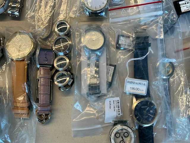 50 diverse horloges rodania - afbeelding 24 van  27