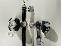 50 diverse horloges rodania - afbeelding 1 van  7