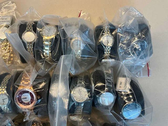 50 diverse horloges rodania - afbeelding 9 van  9