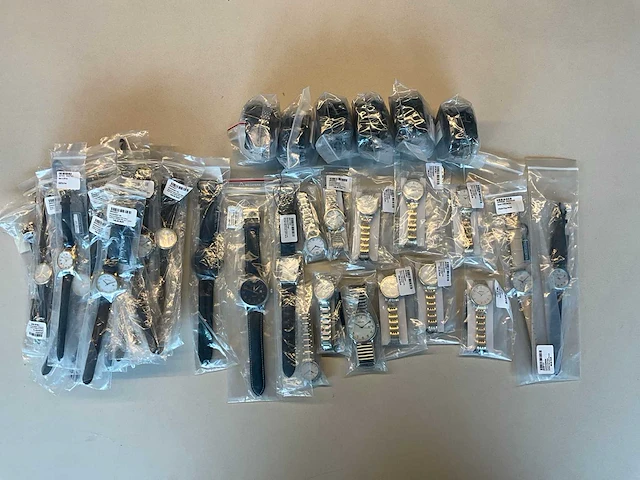 50 diverse horloges rodania - afbeelding 5 van  21