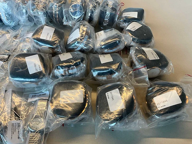 50 diverse horloges rodania - afbeelding 5 van  10