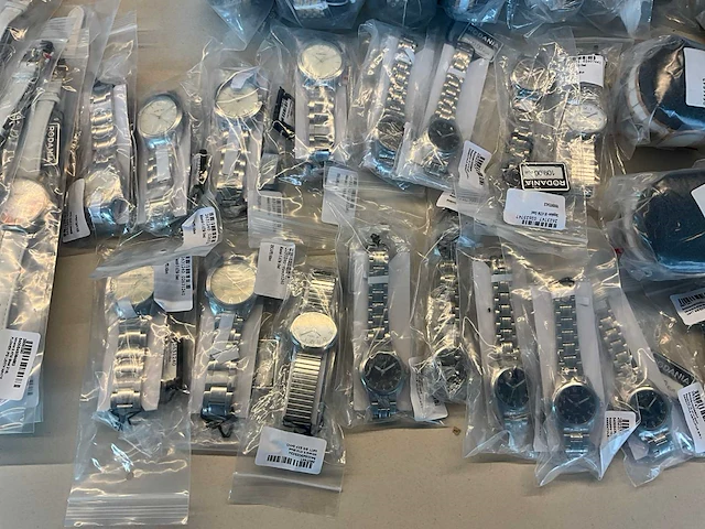 50 diverse horloges rodania - afbeelding 9 van  10