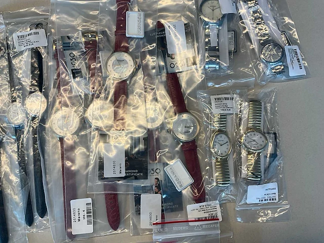 50 diverse horloges rodania - afbeelding 5 van  14