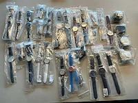 50 diverse horloges rodania - afbeelding 1 van  26