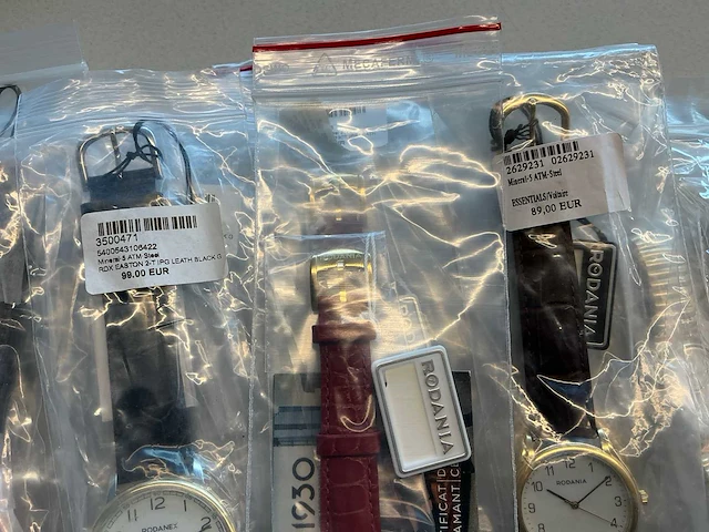 50 diverse horloges rodania - afbeelding 25 van  26