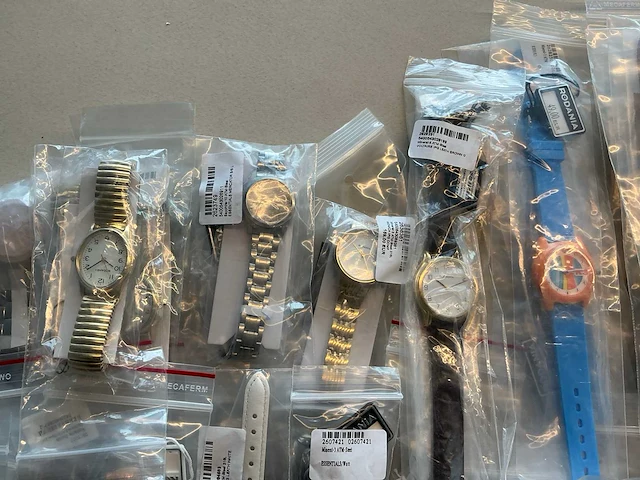 50 diverse horloges rodania - afbeelding 7 van  13