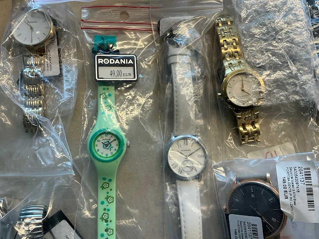 50 diverse horloges rodania - afbeelding 2 van  21