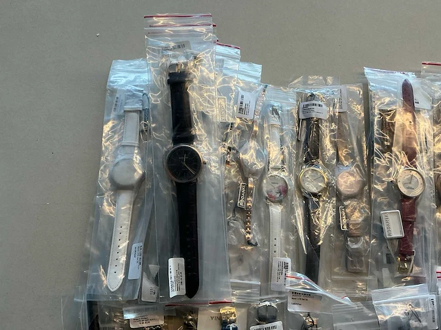 50 diverse horloges rodania - afbeelding 8 van  15