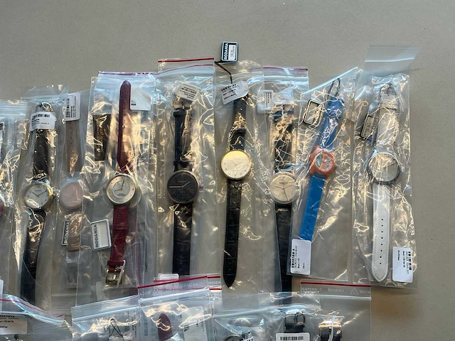 50 diverse horloges rodania - afbeelding 9 van  15