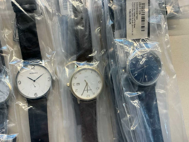 50 diverse horloges rodania - afbeelding 2 van  18