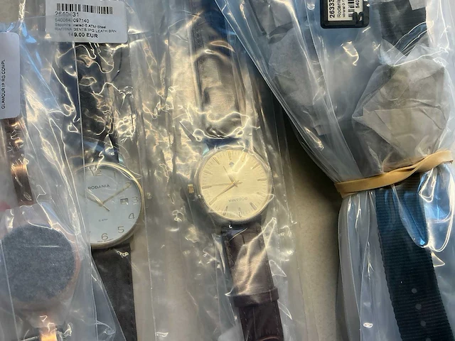 50 diverse horloges rodania - afbeelding 3 van  18