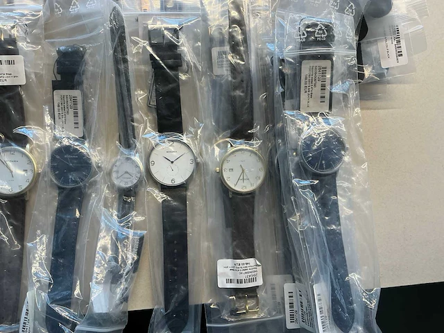 50 diverse horloges rodania - afbeelding 15 van  18