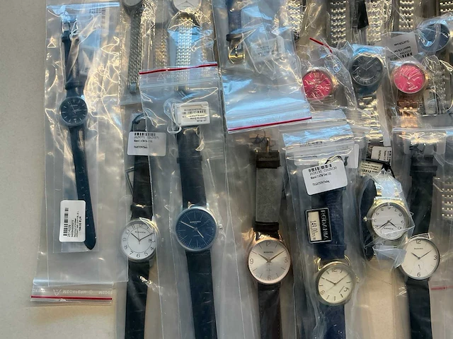 50 diverse horloges rodania - afbeelding 12 van  14