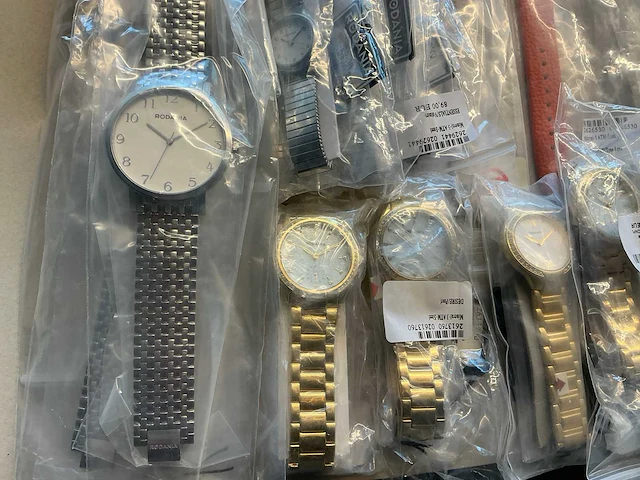 50 diverse horloges rodania - afbeelding 3 van  19