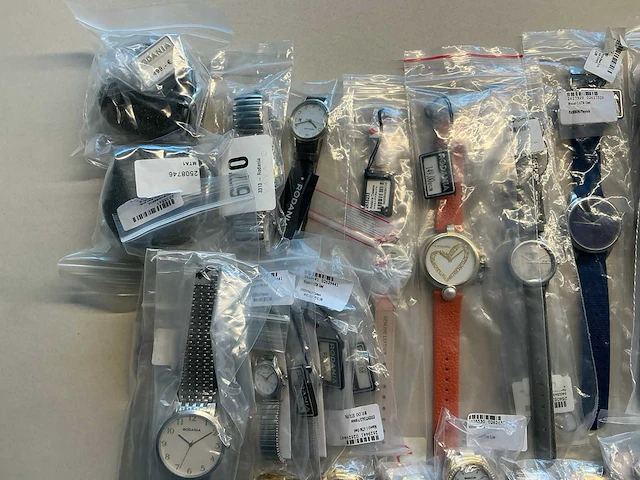50 diverse horloges rodania - afbeelding 12 van  19