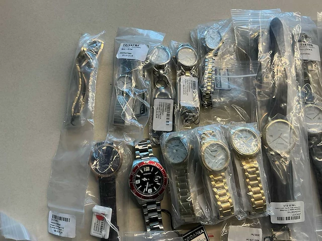 50 diverse horloges rodania - afbeelding 12 van  20