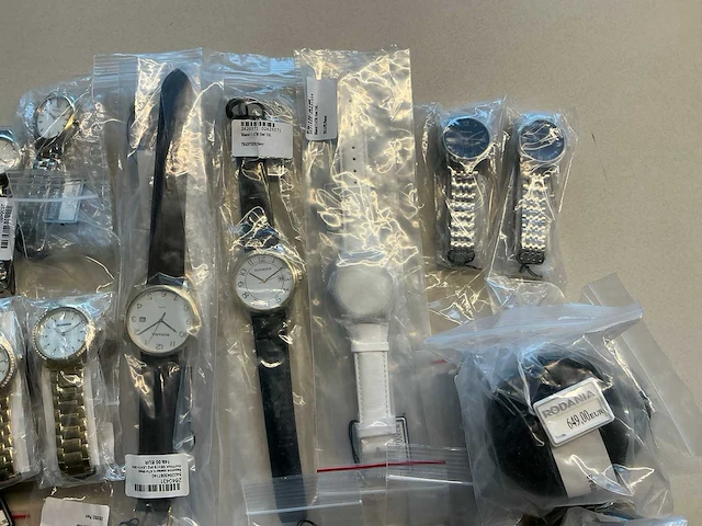 50 diverse horloges rodania - afbeelding 14 van  20