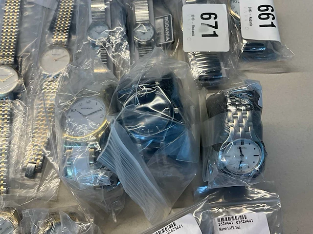 50 diverse horloges rodania - afbeelding 12 van  14