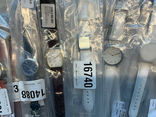 50 diverse horloges rodania - afbeelding 2 van  18